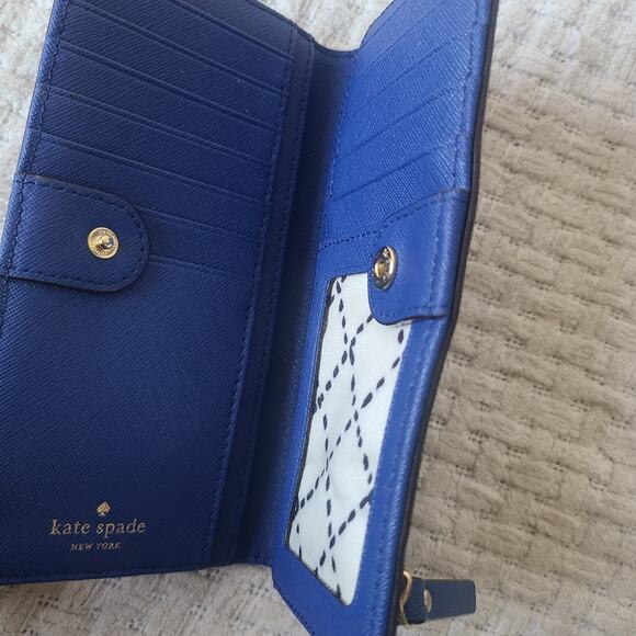 Kate Spade Blue Wallet - Picture 5 of 12